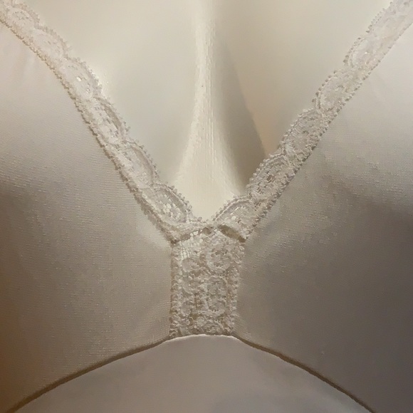 Vintage White Lacy Nylon Full Slip Dress Sz Small - Picture 3 of 13